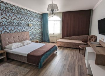 Номер «Джуниор Сюит»